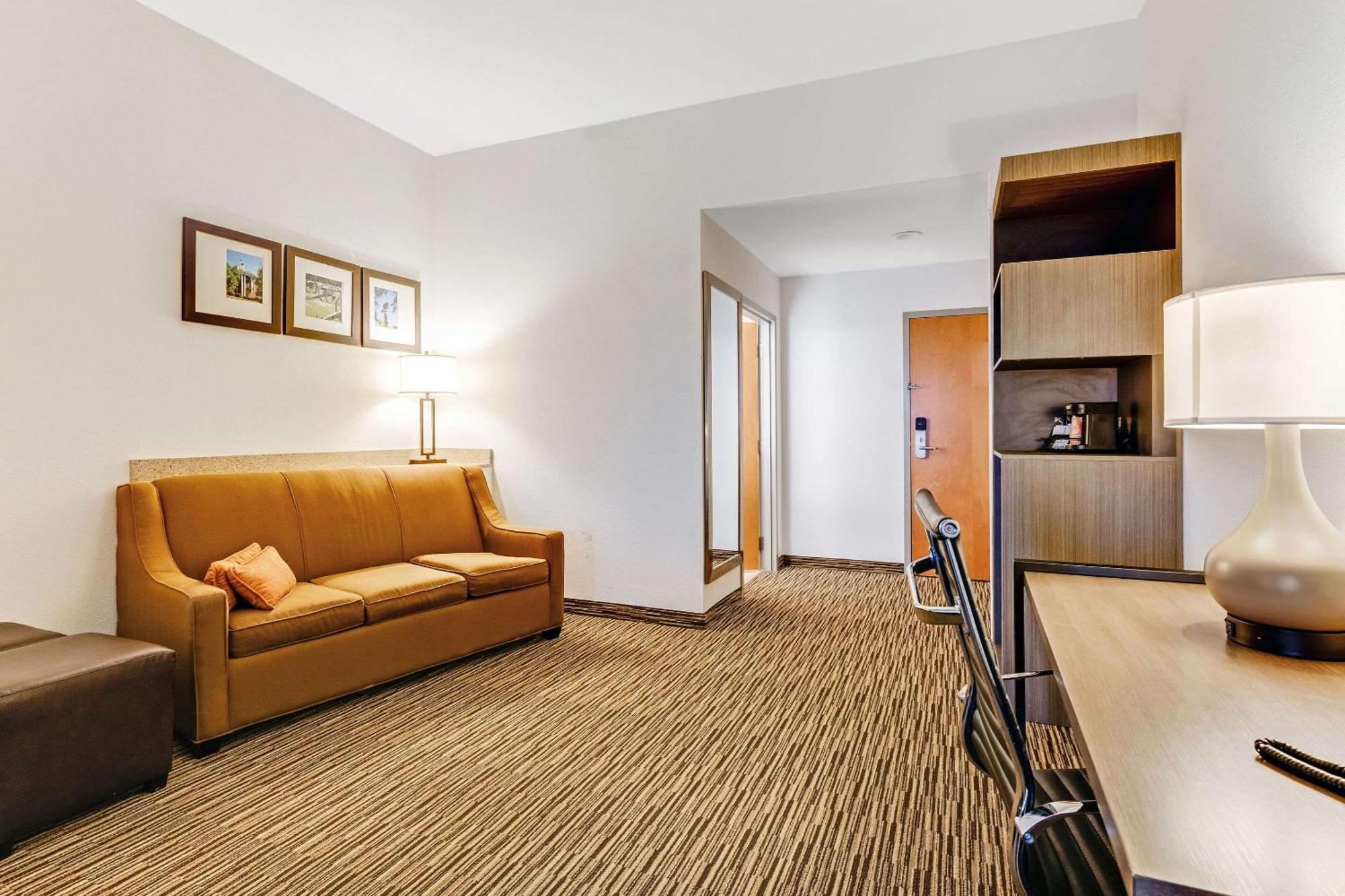 מורפריסבורו Comfort Suites מראה חיצוני תמונה