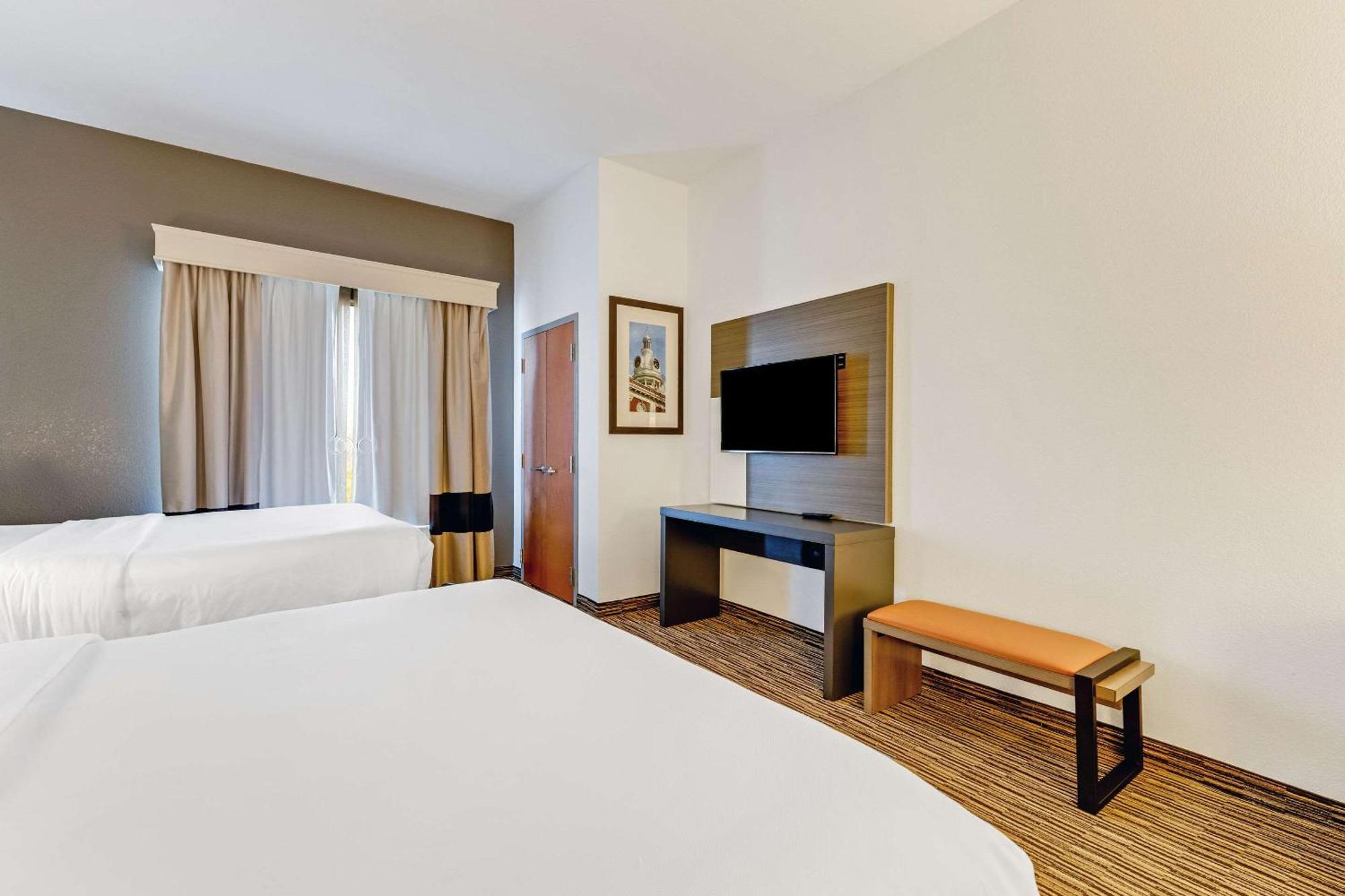 מורפריסבורו Comfort Suites מראה חיצוני תמונה