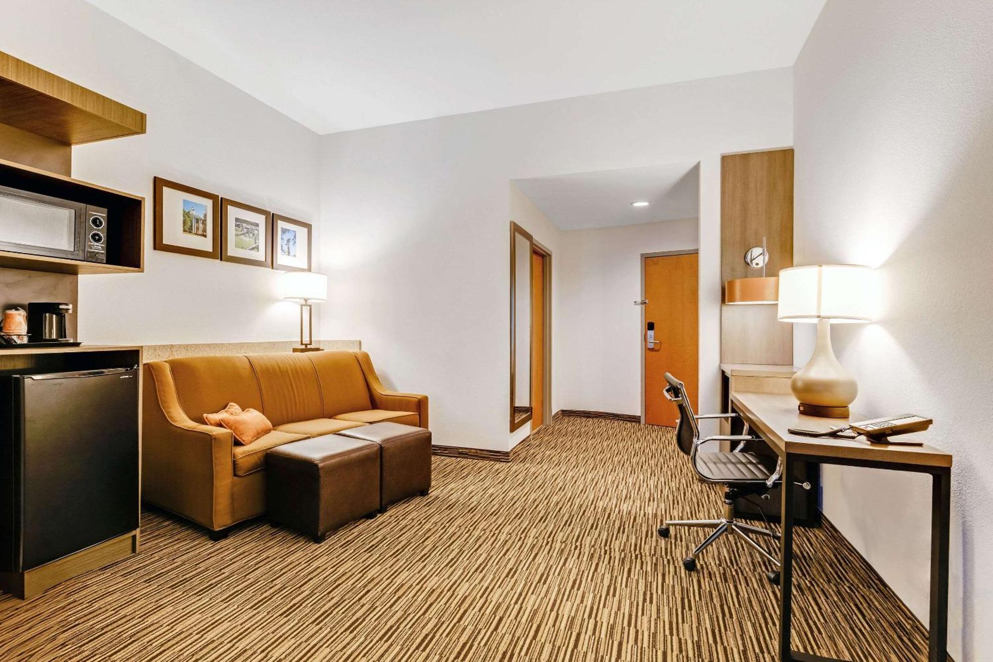 מורפריסבורו Comfort Suites מראה חיצוני תמונה
